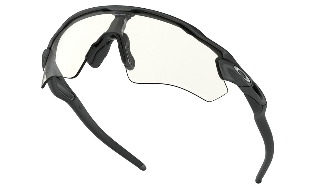 Oakley Radar EV Path Clear to Black Iridium Photochromic 0OO9208 920813 – sportske fotoosjetljive naočale za sve uvjete svjetla