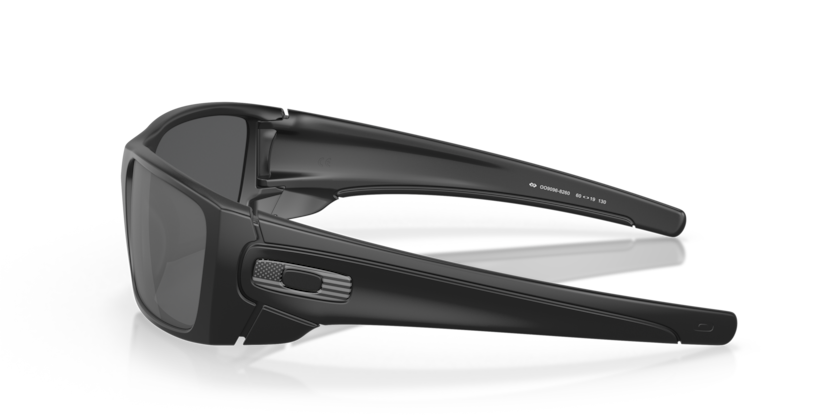 Oakley Fuel cell 0OO9096 909682 Mat crna / Black iridium