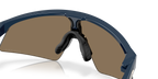 Oakley Resistor Sweep 0OJ9015 dječje sportske sunčane naočale – ispolirano duboko plave s Prizm 24K lećama