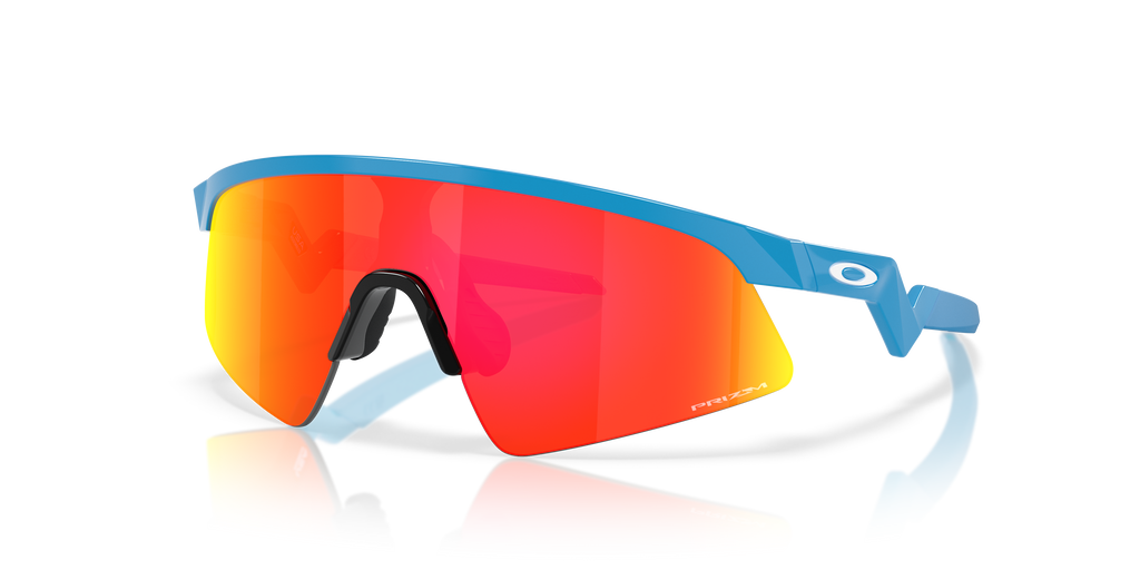 Oakley Resistor Sweep 0OJ9015 dječje sportske sunčane naočale – polirano nebesko plave s Prizm Ruby lećama