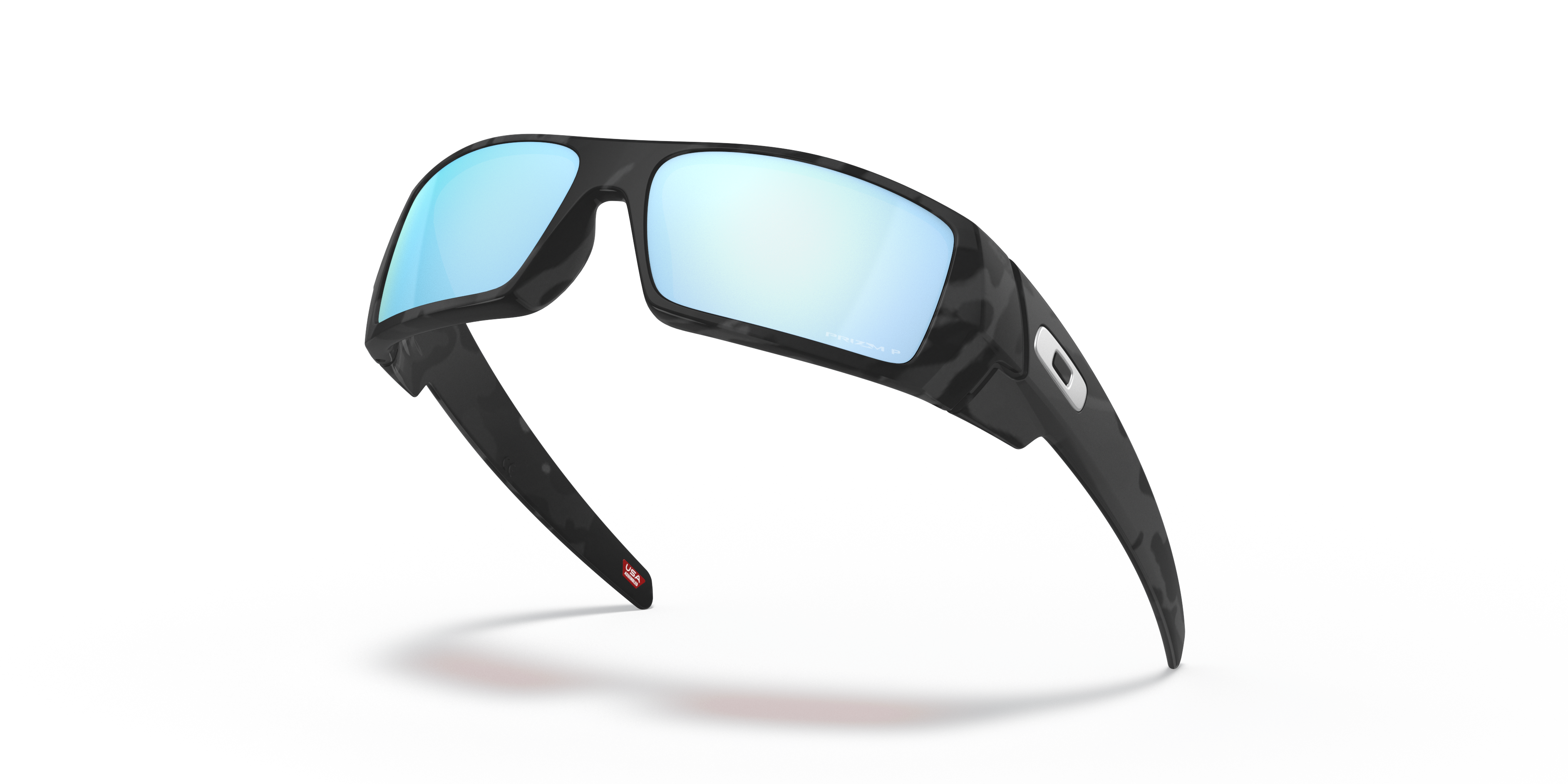 Oakley Gascan 0OO9014 901481 muške sunčane naočale – mat kamuflažno crne, Prizm Deep Water Polarized