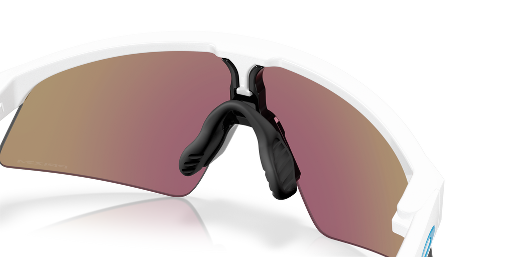 Oakley Resistor Sweep 0OJ9015 dječje sportske sunčane naočale – polirana bijela s Prizm Sapphire lećama