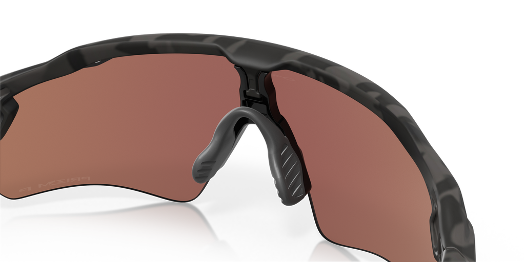 Oakley Radar EV Path 0OO9208 9208C0 Mat Kamuflažna Crna / Prizm Deep Water Polarized – sportske polarizirane naočale za vodene aktivnosti