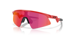 Oakley Resistor Sweep 0OJ9015 dječje sportske sunčane naočale – Redline s Prizm Field lećama