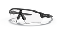 Oakley Radar EV Path Clear to Black Iridium Photochromic 0OO9208 920813 – sportske fotoosjetljive naočale za sve uvjete svjetla