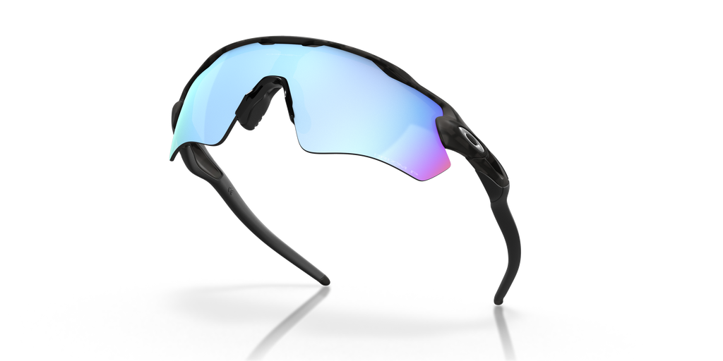 Oakley Radar EV Path 0OO9208 9208C0 Mat Kamuflažna Crna / Prizm Deep Water Polarized – sportske polarizirane naočale za vodene aktivnosti