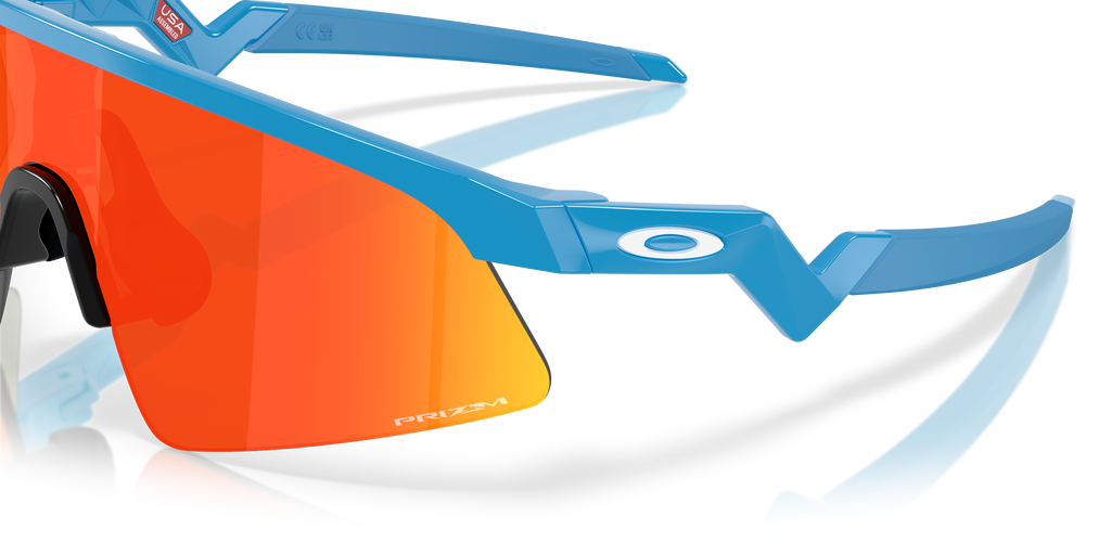Oakley Resistor Sweep 0OJ9015 dječje sportske sunčane naočale – polirano nebesko plave s Prizm Ruby lećama