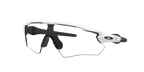 Oakley Radar EV Path 0OO9208 920894 Polirana bijela / Prizm Black Polarized – sportske polarizirane naočale za vrhunsku zaštitu