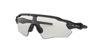 Oakley Radar EV Path Clear to Black Iridium Photochromic 0OO9208 920813 – sportske fotoosjetljive naočale za sve uvjete svjetla